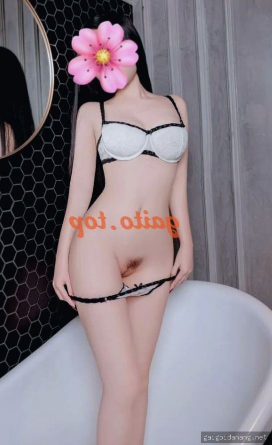 Ngọc Phúc – gái gọi Cẩm Lệ