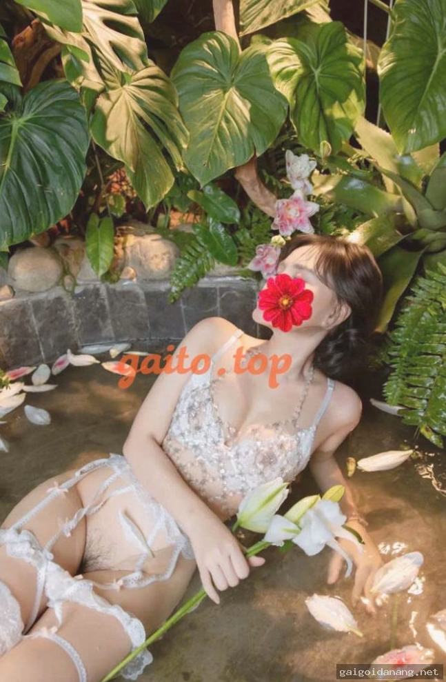 Khả San – gái gọi Sơn Trà